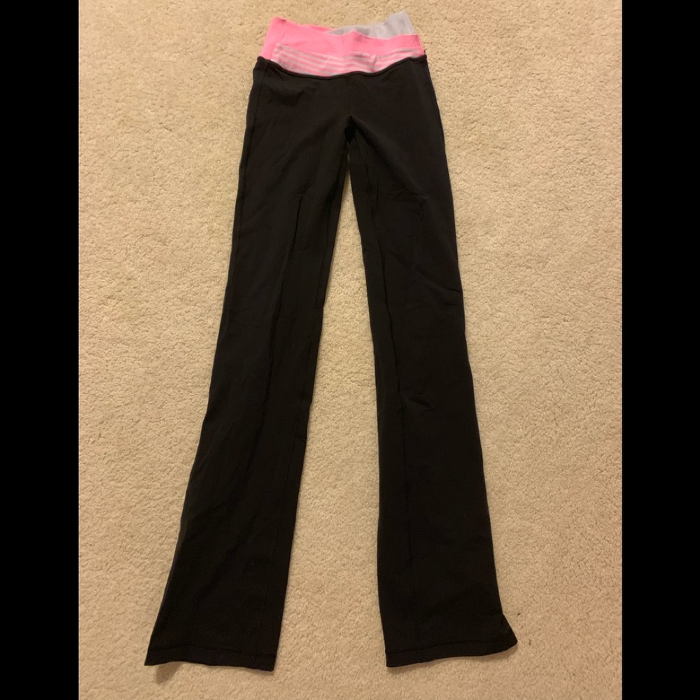 Lululemon Flare leggings!